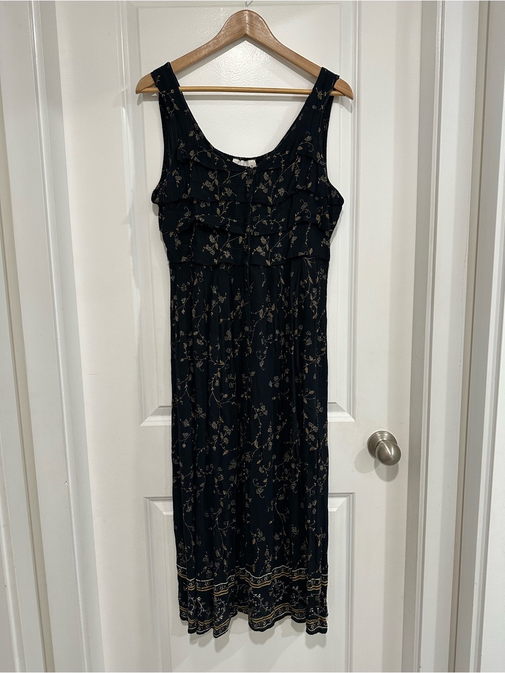 Vintage Jessica Flowy Black Midi Dress with Gold Floral Print Women’s Size M